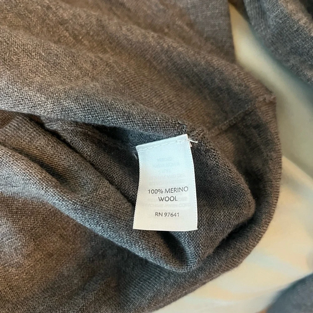 J. Jill Charcoal 100% Merino Wool Top - Picture 4 of 4